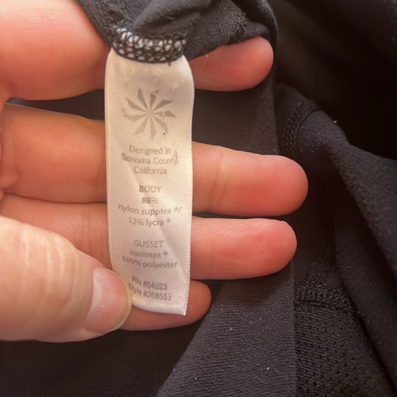 Black Athleta Cropped Pants - Picture 5 of 5